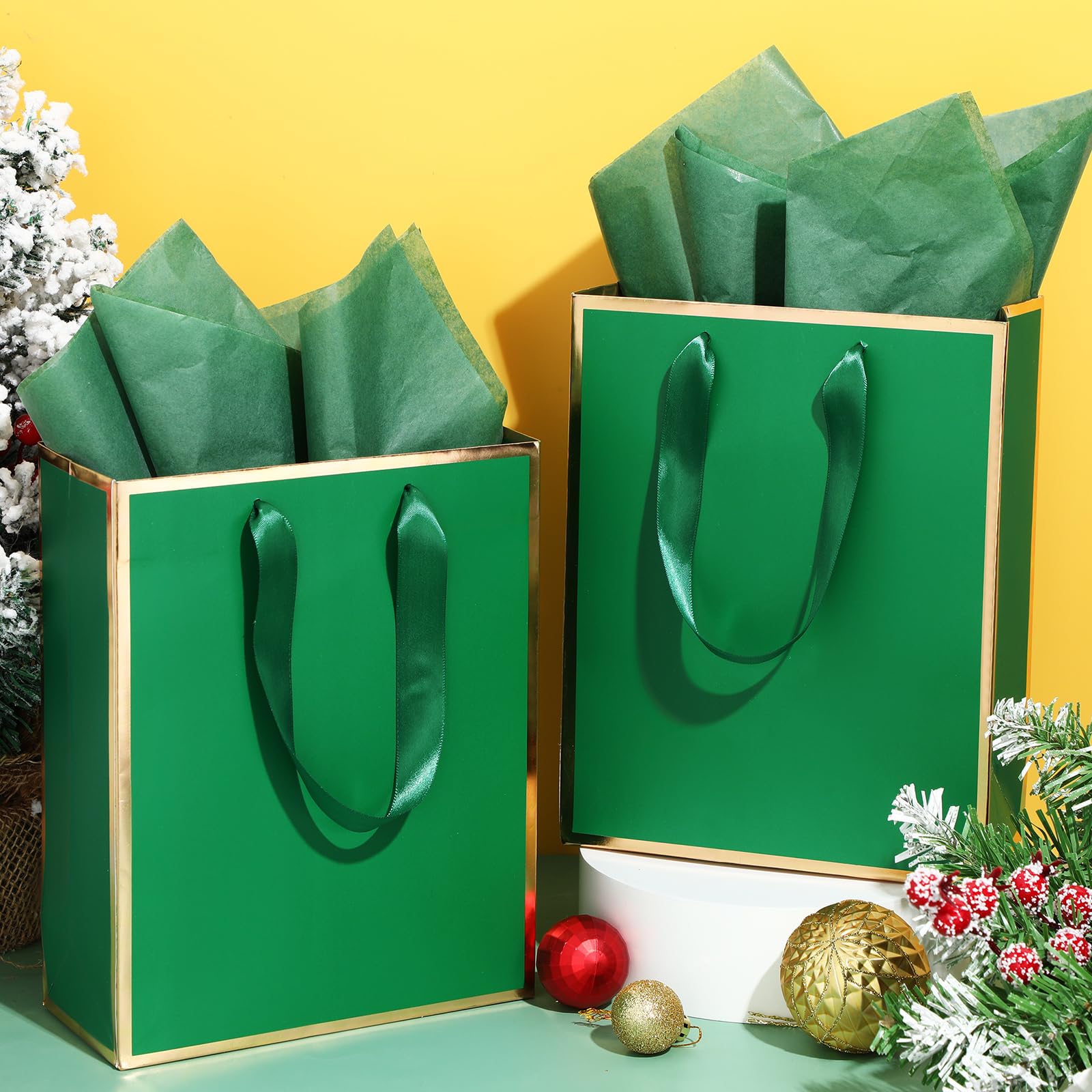 Yeaqee 10 Pack Metallic Paper Gift Bags with Handle Tissue Paper Thank You 5 Senses Gift Bag for Birthday Wedding Baby Shower Groomsmen Bridal Graduation Party Favor 9 x 7 x 3.15''(Green, Gold)