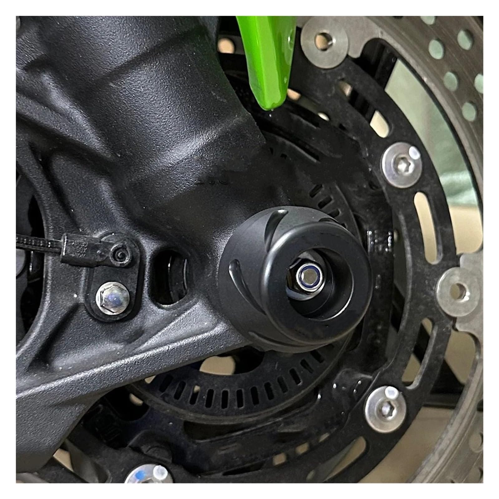 Tamponi Paratelaio Adatto per BMW R1200R R1200RS R1250R R1250RS 15-23 Protezione Assale Moto Crash Pad Coprimozzo Motociclette Protezioni del Telaio(Front)