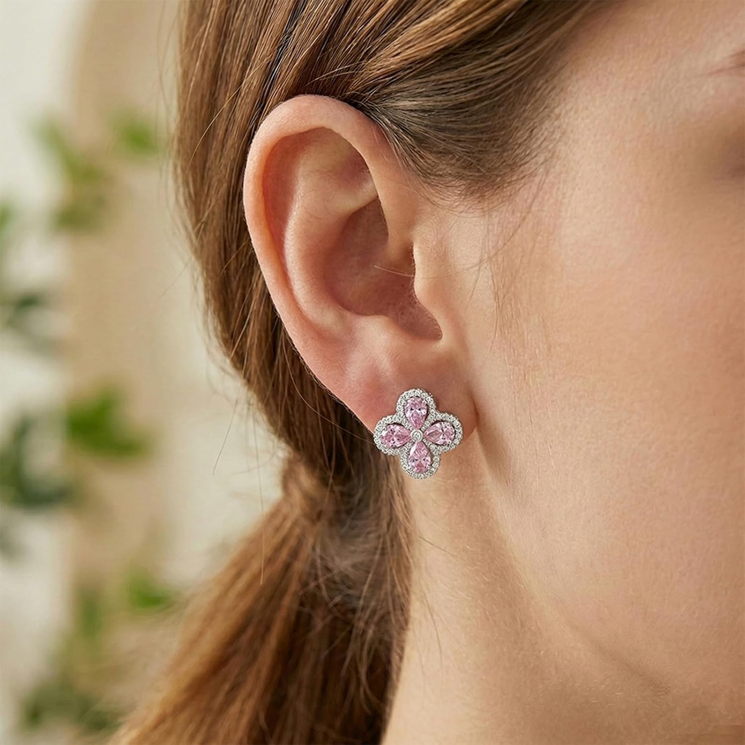 18K Gold Plated Stud Earrings for Women Trendy, 925 Sterling Silver Pear Shaped Stone Four Leaf Clover Earrings, Lightweight CZ Hypoallergenic Fashion Accessories Gold Jewelry Gifts for Women