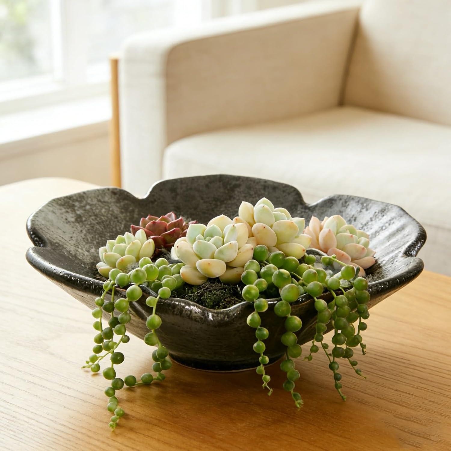 WEOPYCJ Japanese Ikebana vases, Ceramic Arranging Bowl Arrangement Container with 1.69 in Kenzan Flower Frog Pin Needle (Black)