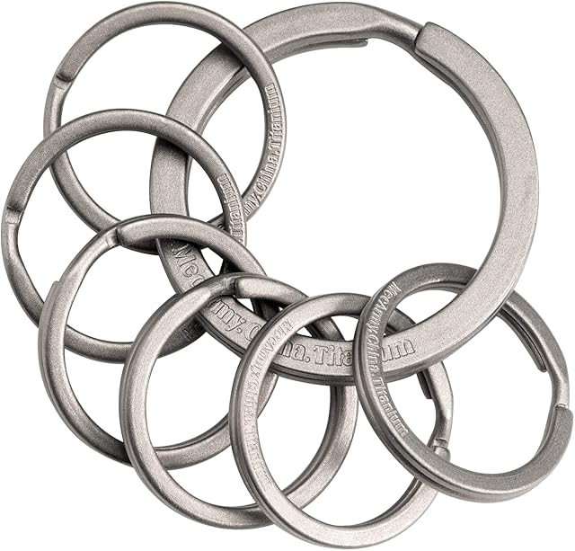 MecArmy CH13 Titanium Keyrings,32/20mm Titanium Flat Split Keyring 7pcs,Titanium Flat Keychain Ring for Organizing Keys,Dog Tag Ring,Arts & Crafts Lanyard Ring
