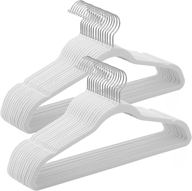 SONGMICS Velvet, Jacket Hanger, Heavy Duty, 360° rotatable Hook, ABS Plastic, Metal, White, 43.5 x 0.6 x 22.5 cm