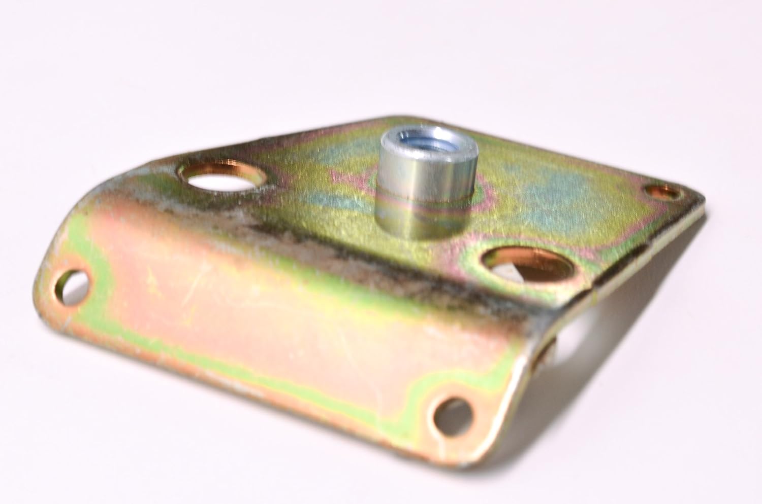 Polaris 1016001 Clinch Nut Plate Switchback RMK IQ 800 550 600 700 SP 1015235