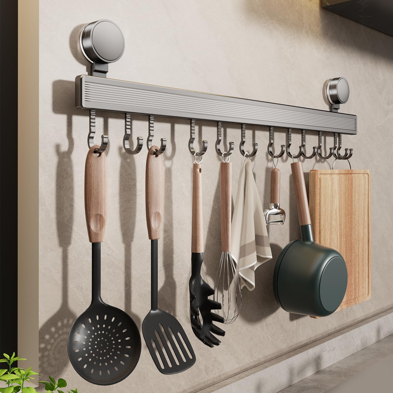 FERCOSEN hakenlijst keuken zonder boren met zuignap, afneembare houder voor keukengerei. Roestvrij, gemakkelijk schoon te maken, met 12 haken, 60 cm lang en draagvermogen, Aluminium