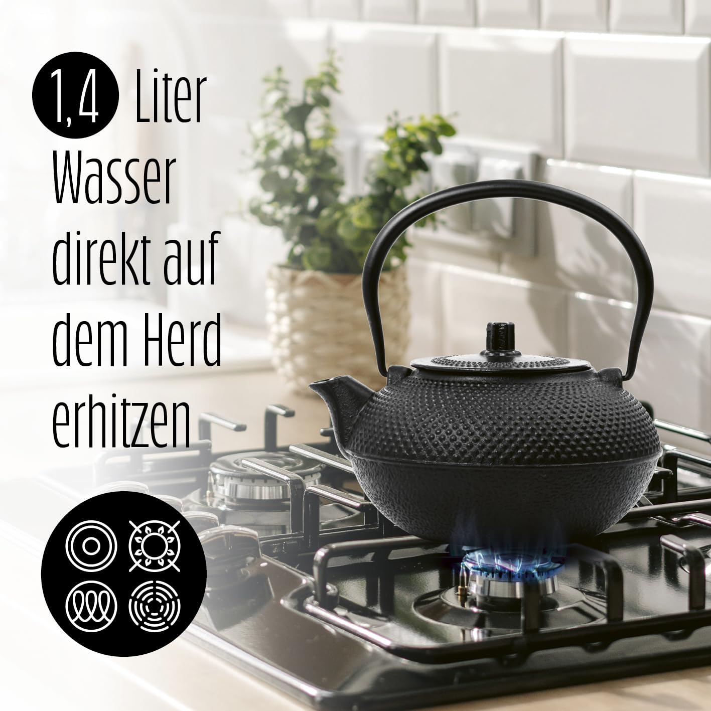 Lumaland Tee Set 12-teilig | 1,4 Liter Gusseiserne Teekanne Tetsubin | Stövchen aus Gusseisen | 4 Teebecher & 4 Untersetzer | Japanisches Teeset Inkl. Bambus Dosierlöffel & Edelstahl Sieb
