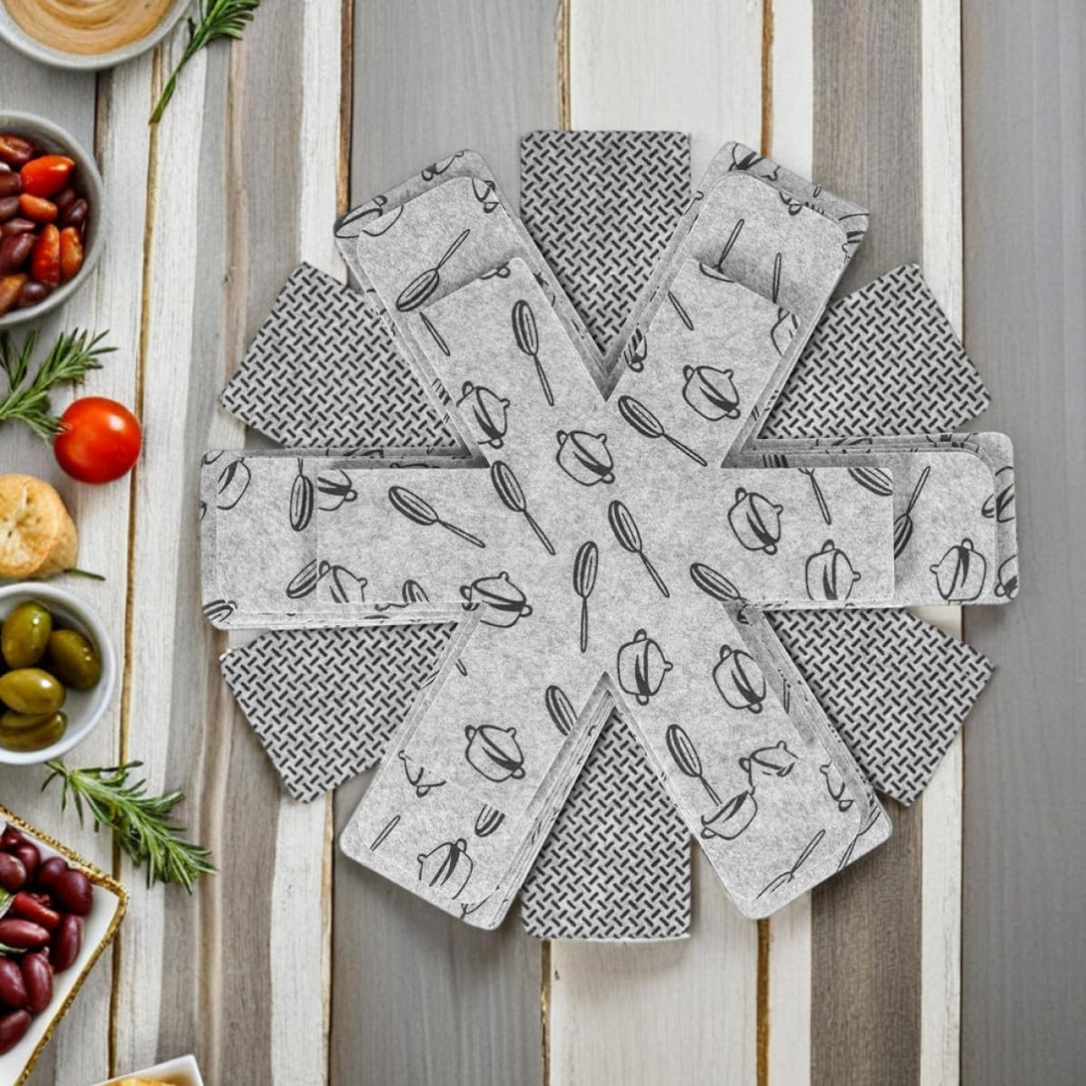 12pcs Non Woven Pan Protectors Heat Resistant Design Nonslip