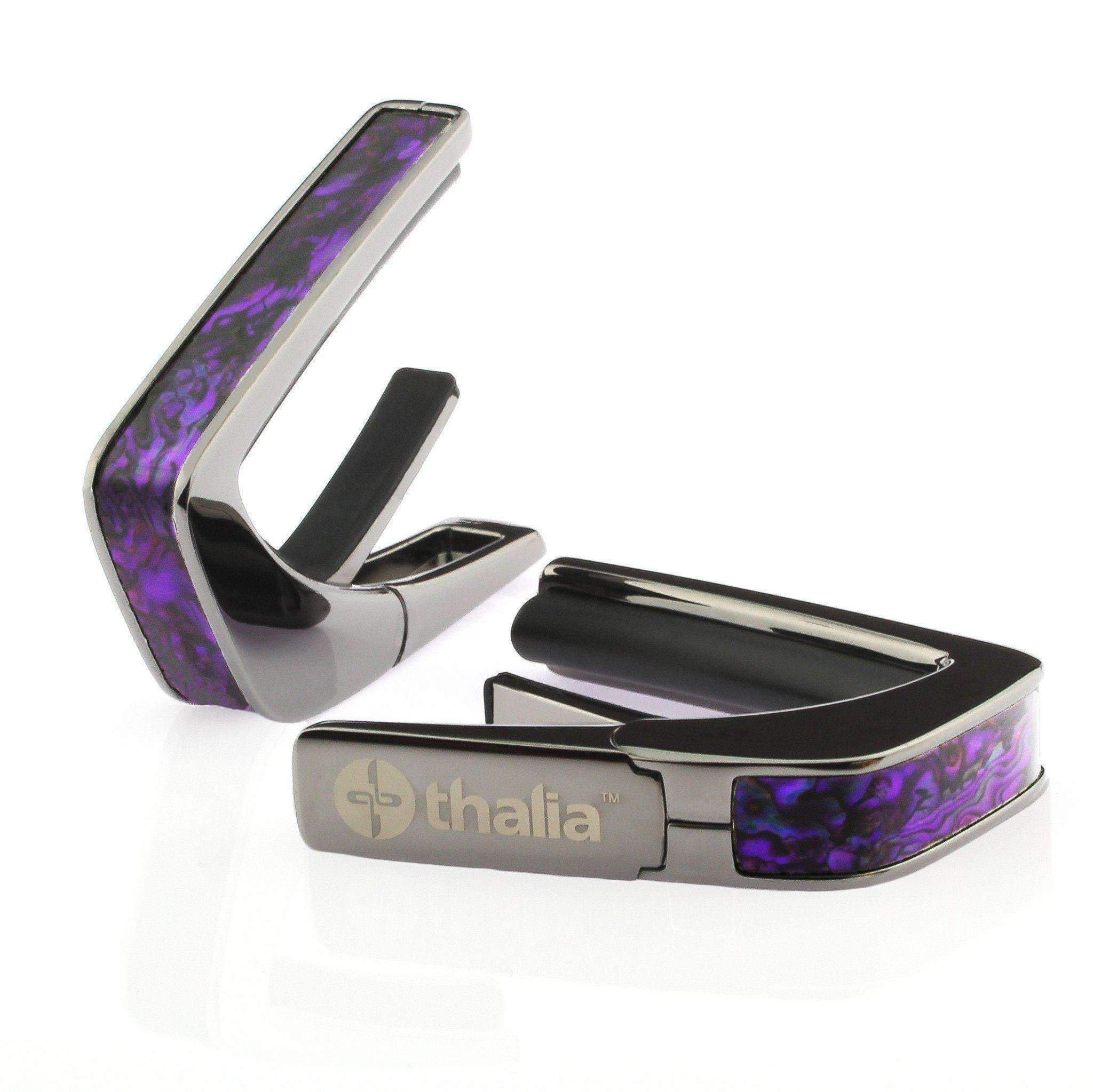 Thalia Exotic Shell Series Kapodaster mit schwarzem Chrom-Finish und Purple Paua Einlage