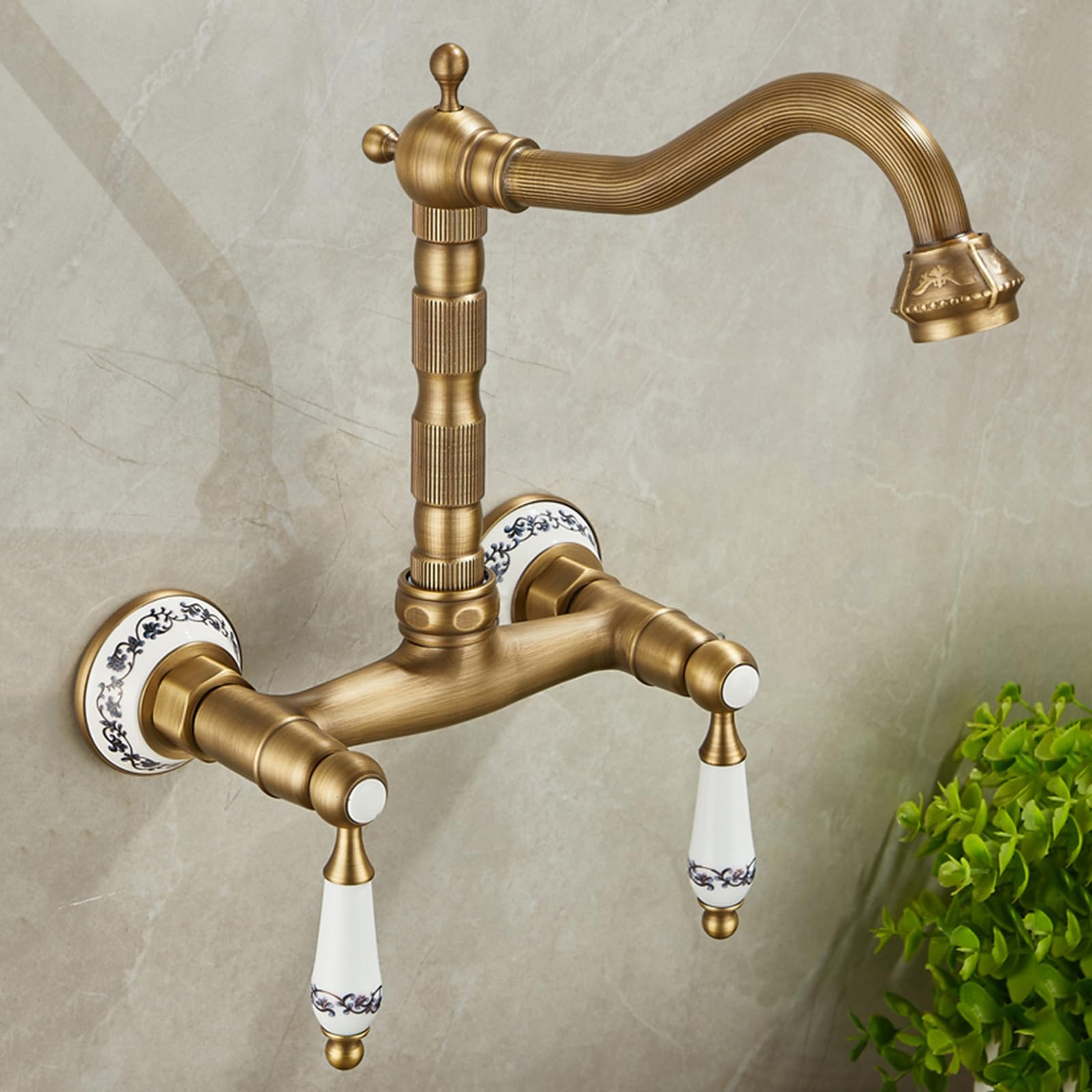 Robinet de salle de bain mural rétro orientable
