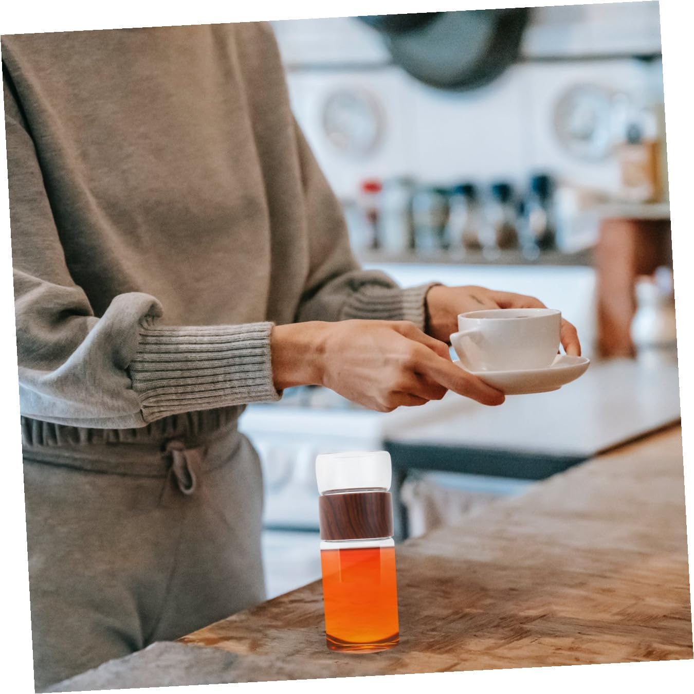 Beavorty Heat-resistant 300ml Tea Water Separation Glass Cup with Infuser, Double Wall Portable Tea Infuser Mug for Office and Travel, Wood Grain Design Random Color
