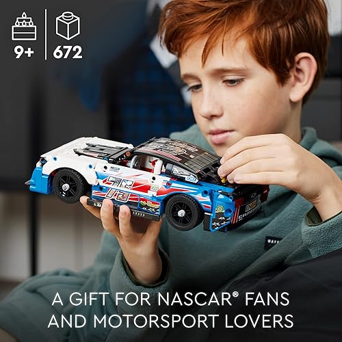 Miniatura 6 de LEGO Technic NASCAR Next Gen Chevrolet Camaro ZL1 Juego de construcción 42153 – Modelo de auto y vehículo de carreras de juguete de diseño