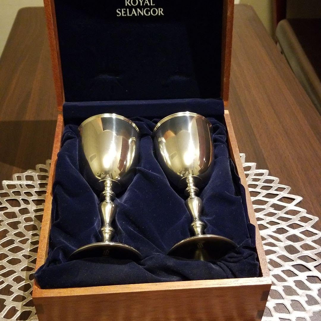 Amazon.co.jp: ロイヤルセランゴール ピューター製 ペア ワイングラス  