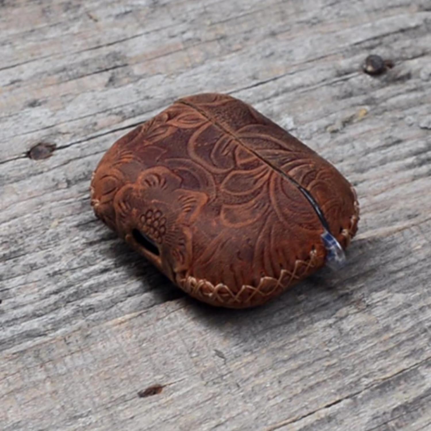 JJNUSA Genuine Leather Distressed Leather for Apple AirPods Pro 2 2022 Wireless Charging Case Leather Protective Case Cover Earbud Case Brown