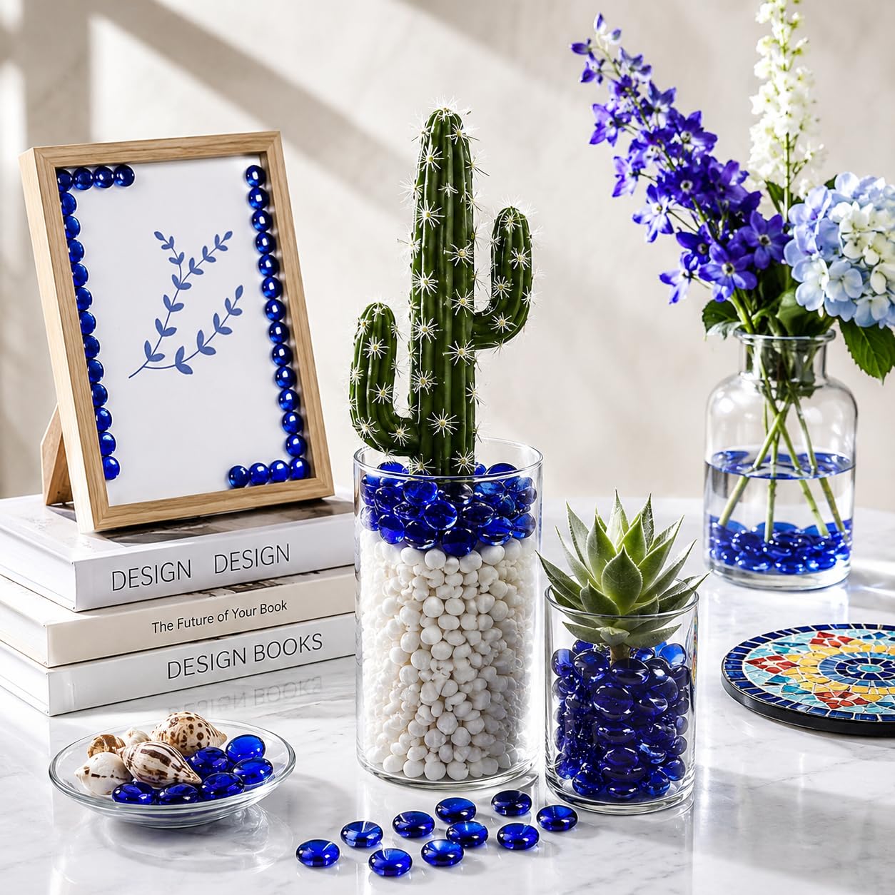 ARSUK 1LB de galets en verre plat bleu, perles pour vase de remplissage – Pierres précieuses en verre décoratives pour pierres de remplissage de vase, roches d’aquarium, loisirs créatifs, décoration