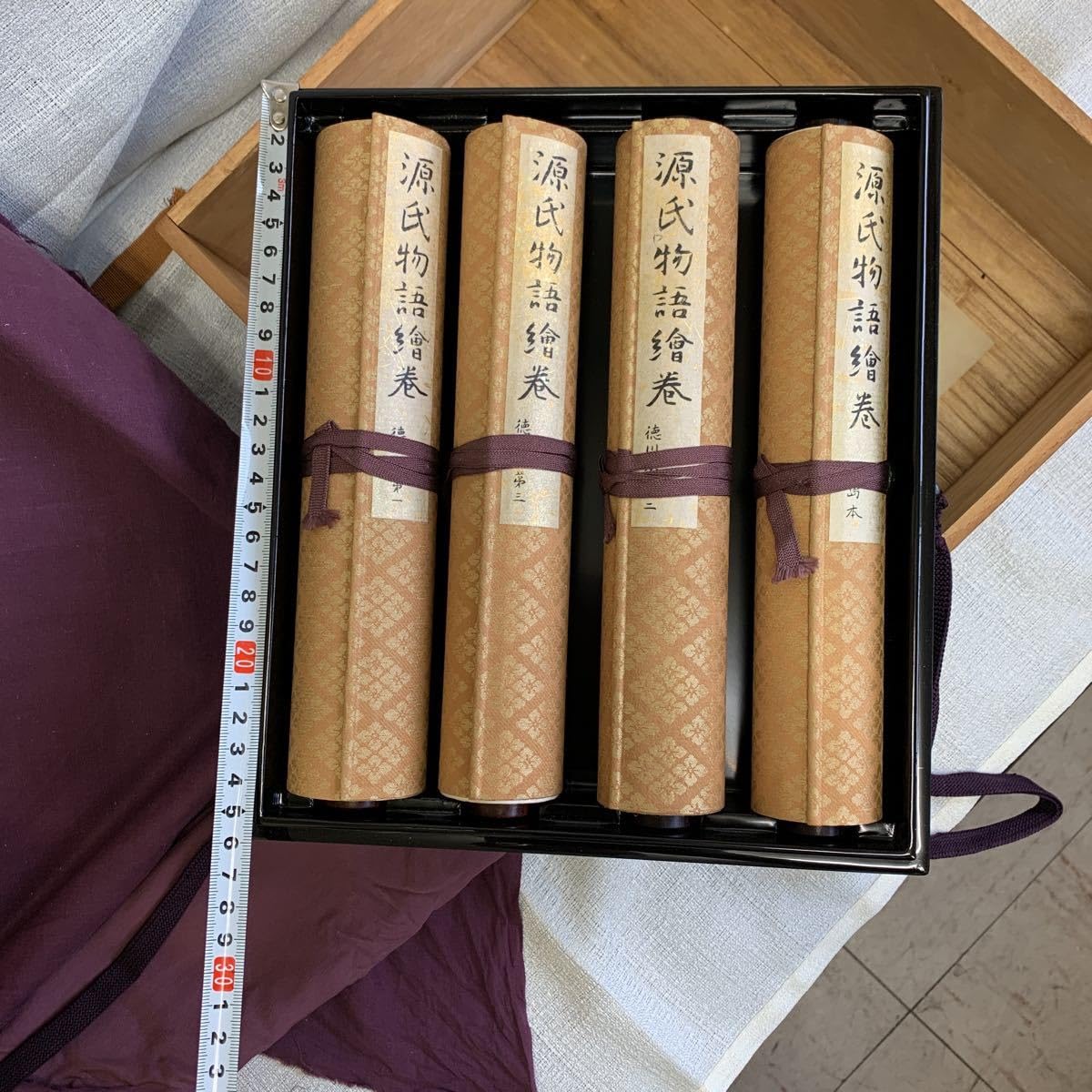 Amazon.co.jp: 源氏物語絵巻 原寸 完全原色 四巻 国宝 徳川 日本の歴史