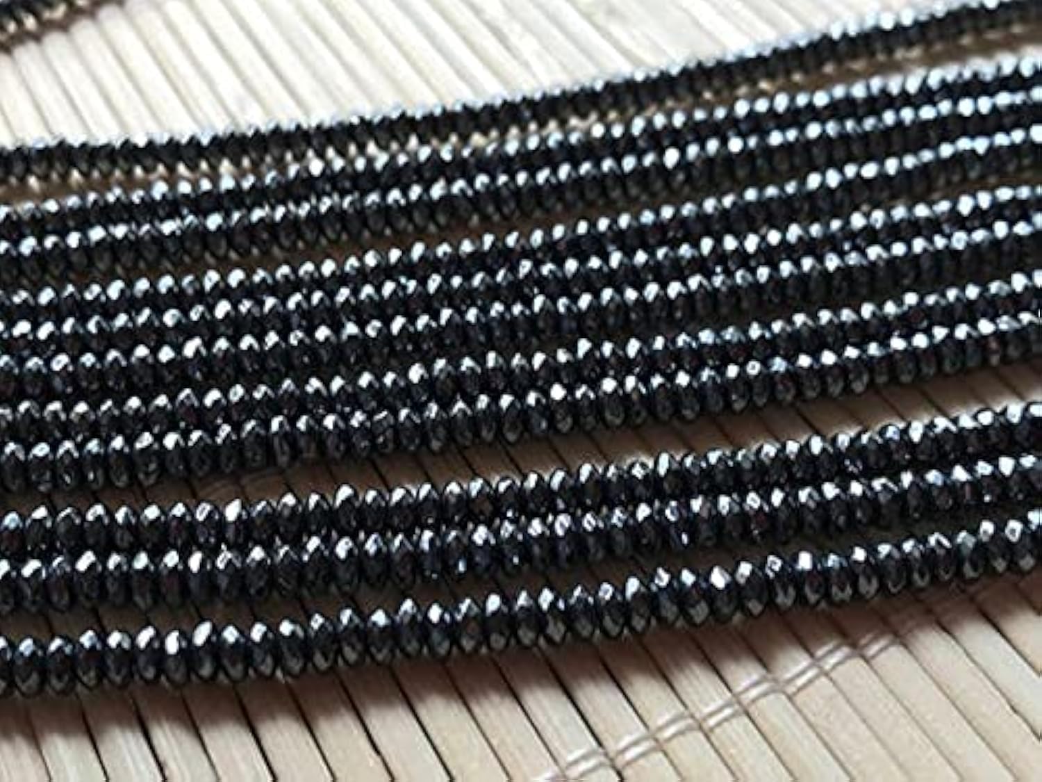 Pierre hématite véritable 3mm ronde facettée en lot de 10 fils de haute qualité