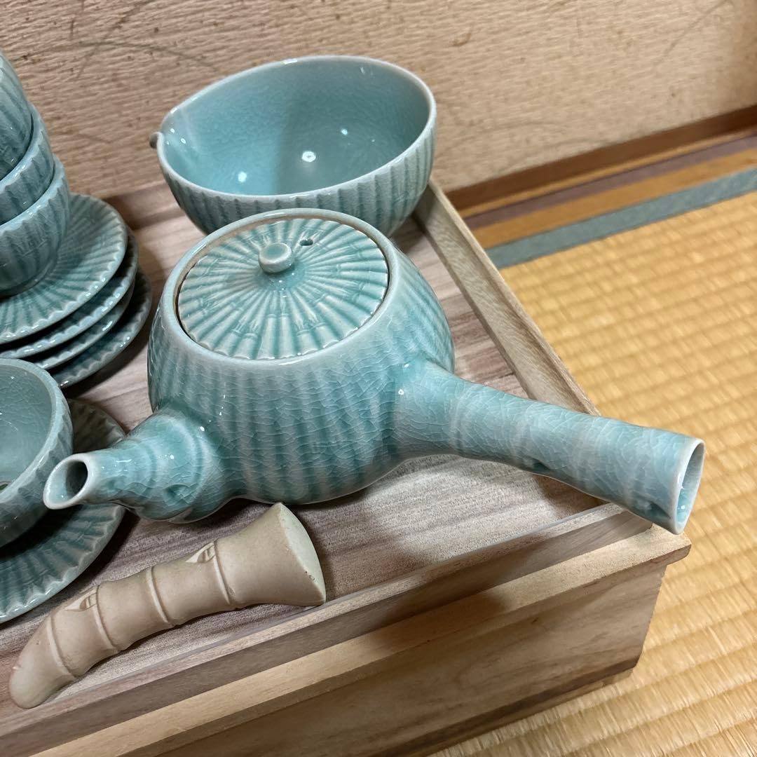 Amazon.co.jp: 韓国 高麗青磁の茶器セット（急須・茶碗・皿） : おもちゃ