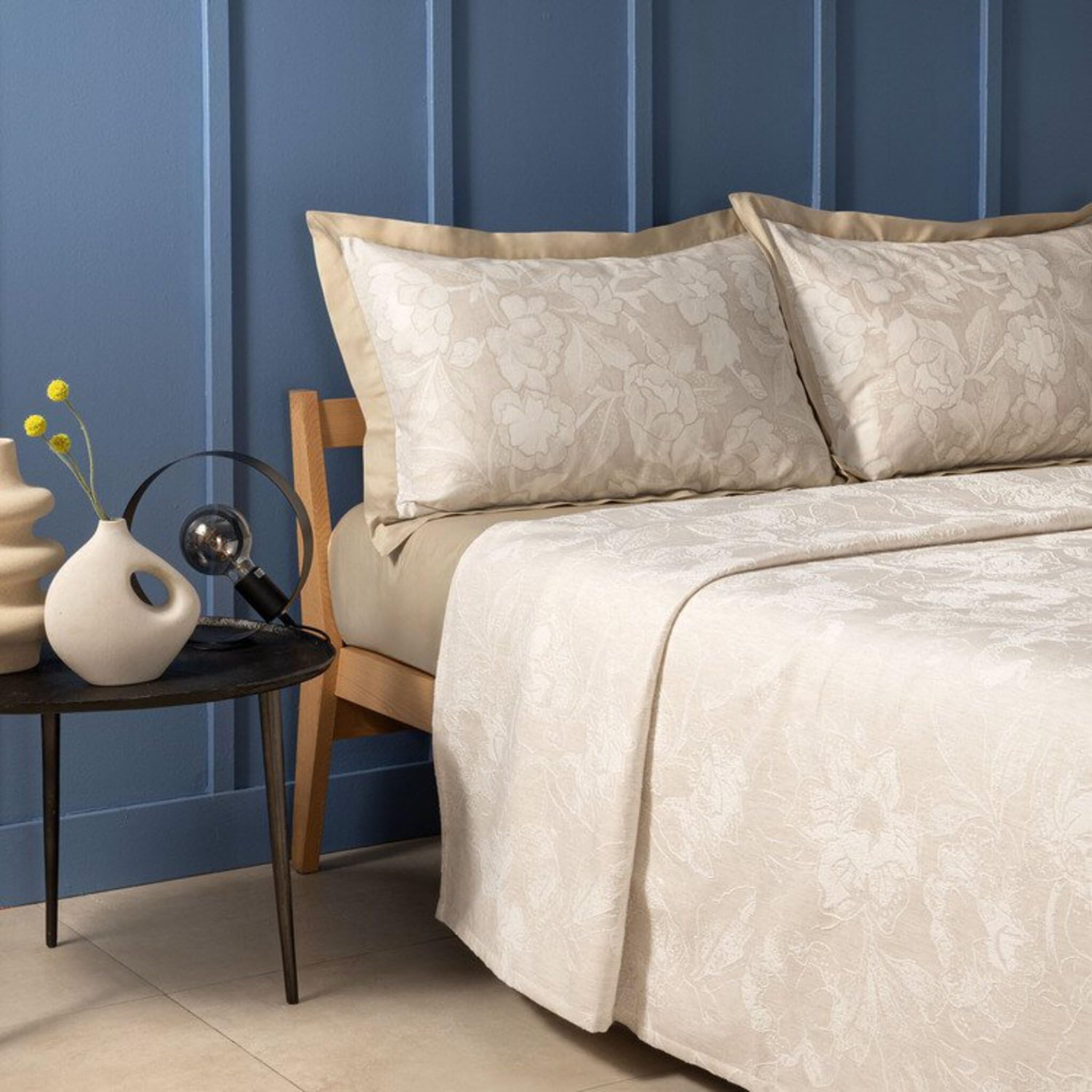 Zucchi Copriletto Leggero Matrimoniale Due Piazze Flow In Tessuto Jacquard cm 260x260 (BEIGE, MATRIMONIALE 260x260)
