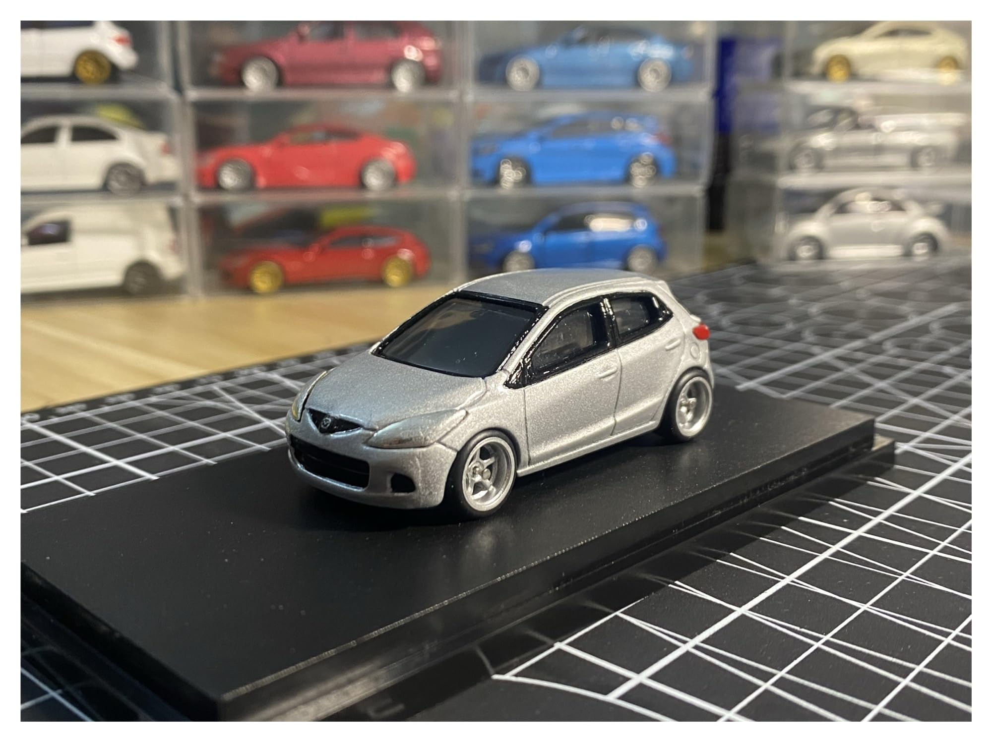 Auto In Miniatura Decorazione In Metallo Per Auto Giocattolo In Lega Pressofusa Della Serie Mazda 2 Da Collezione Scala 1 64 Per La Casa