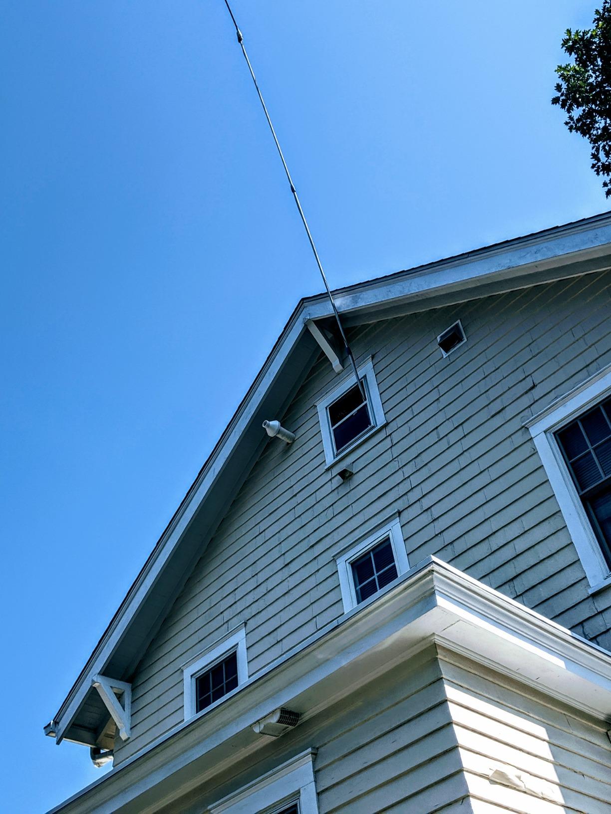 Works fine with my ADS-B rig, great price