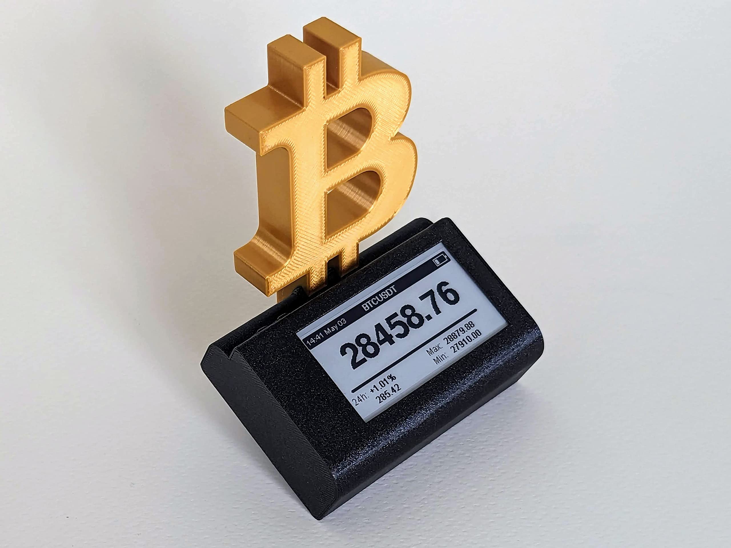 CryptoGadgets v3 Multifunktions-E-Ink-Display, WiFi, Bitcoin-Version,  Echtzeit-Preis, Kerzentafel, Halving Countdown, Wetter, Social Stats und  mehr: Amazon.de: Elektronik & Foto