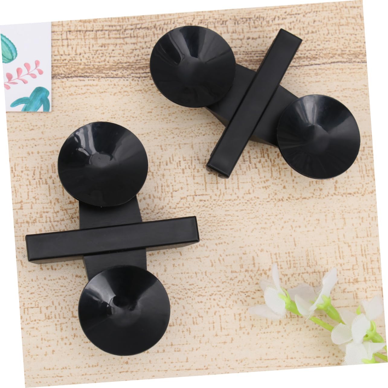 20pcs Glass Isolation Cups for Fish Tank Safe and Practical Divider Clips for Aquarium Glass Thickness Easy to Install Black