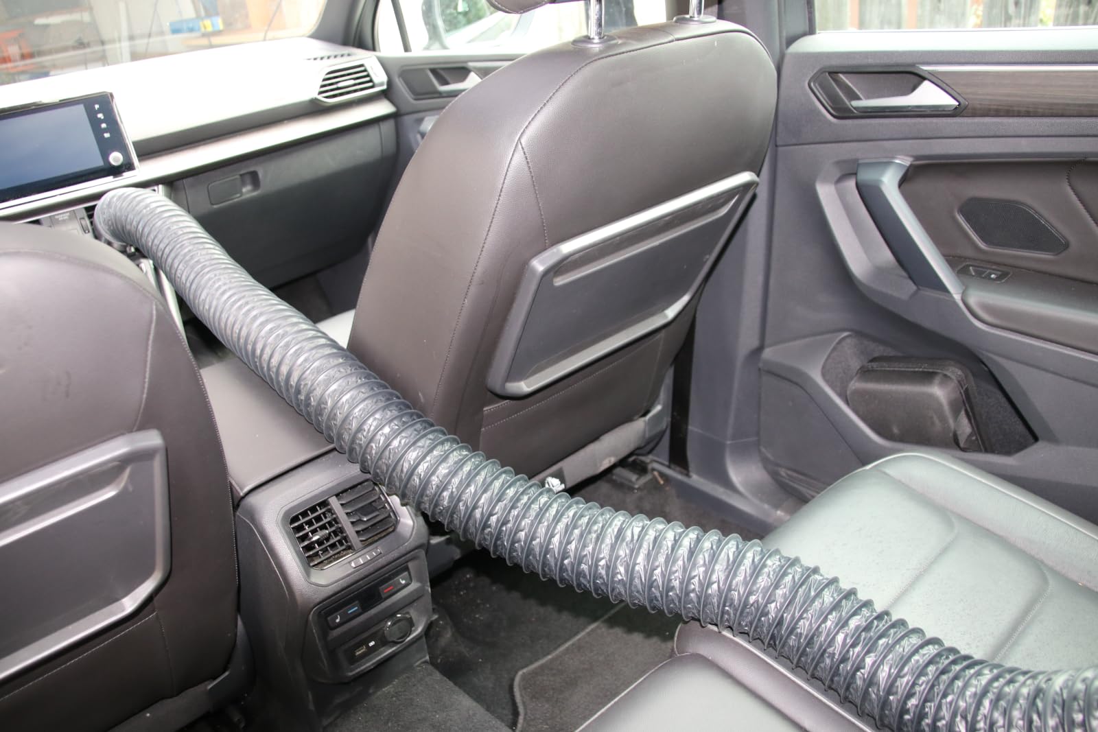 Doggyfresh - Sistema di ventilazione per cani per l’auto (grigio)