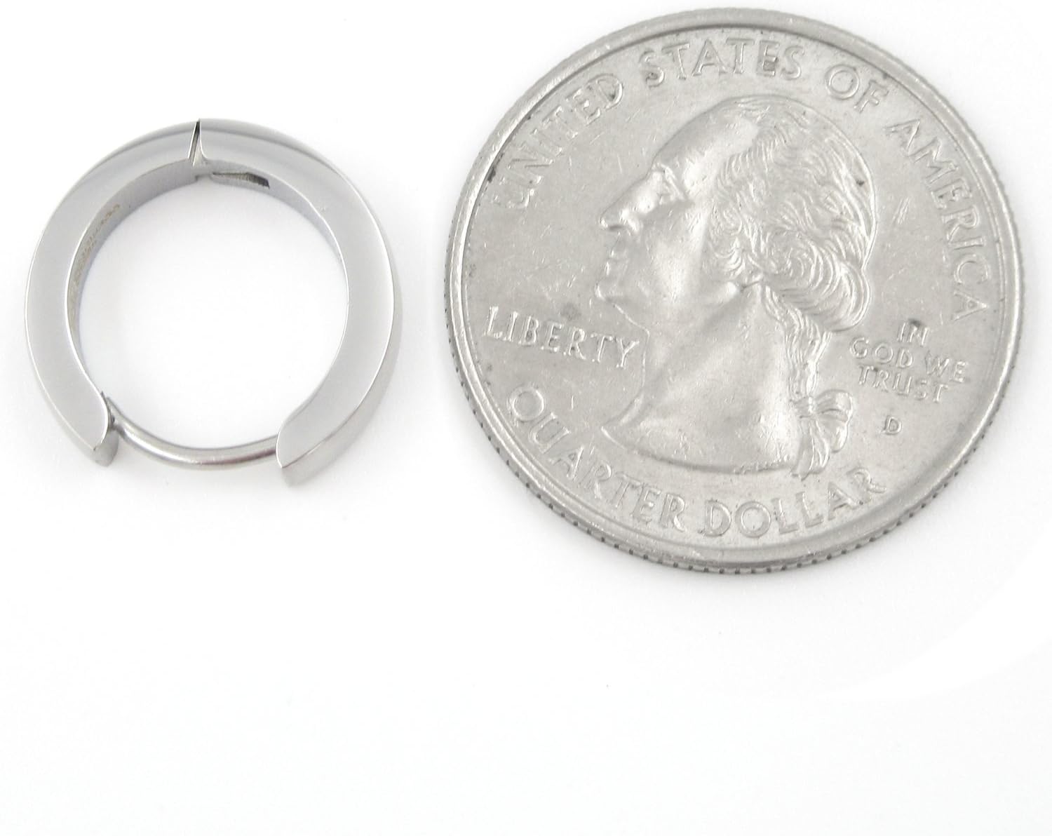 Stainless Steel Curved Face Round Hoop Earrings Gold-tone Black 16mm Diameter - Image 3