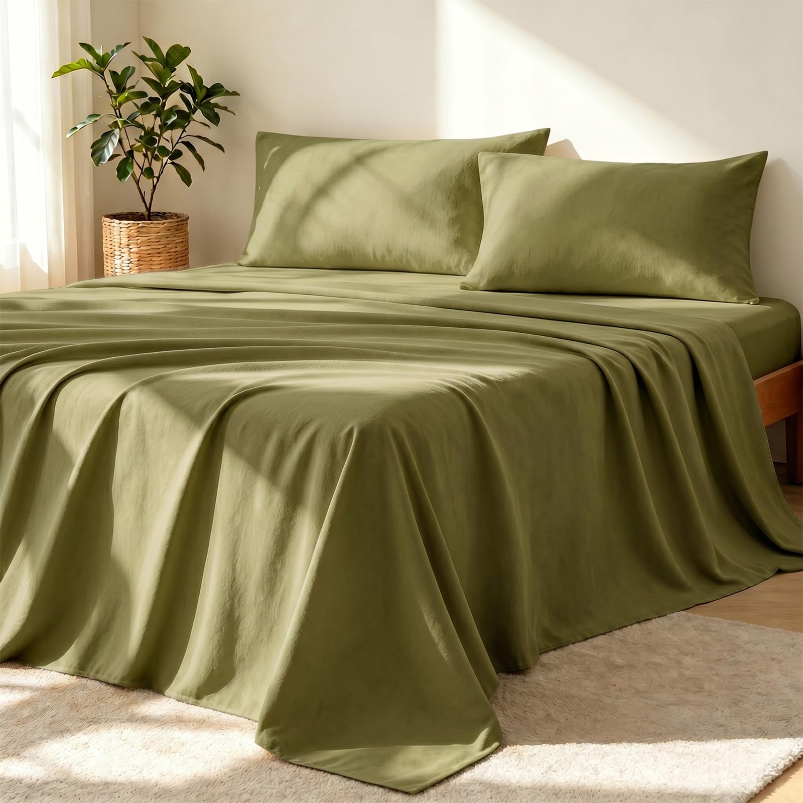 URURI Juego de Sábanas de Microfibra 4 Piezas, Suaves, Transpirables y Frescas al Tacto, 1 Sábana Ajustable, 1 Sábana Plana y 2 Fundas de Almohada, Individual, Verde Olivo