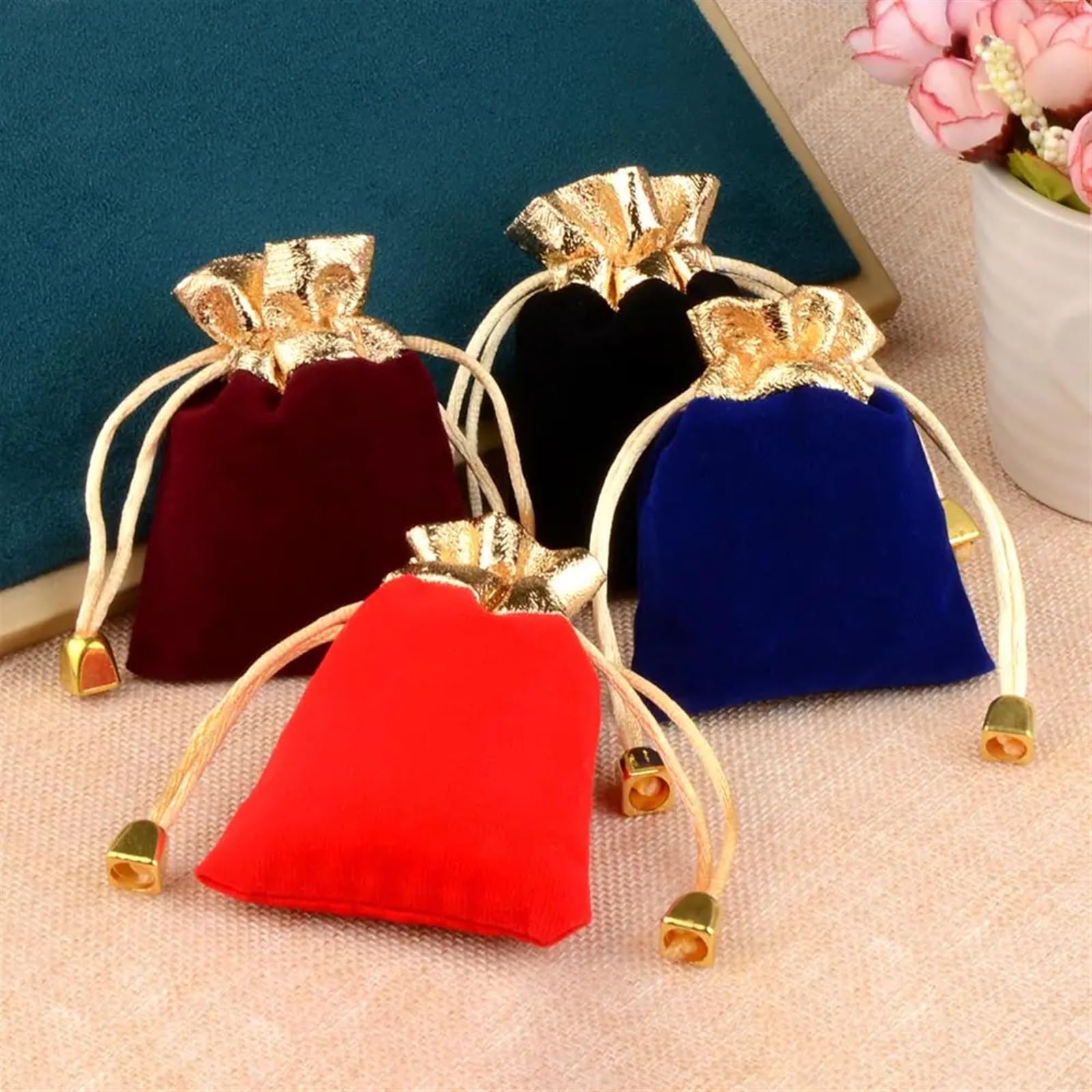 Geschenkbeutel 25 Stück Samtbeutel mit Kordelzug in goldener Farbe, 7 x 9, 9 x 12, 12 x 16 cm, for Weihnachten, Hochzeit, Schmuck, Verpackung(Mixed,12X16CM_25PCS)
