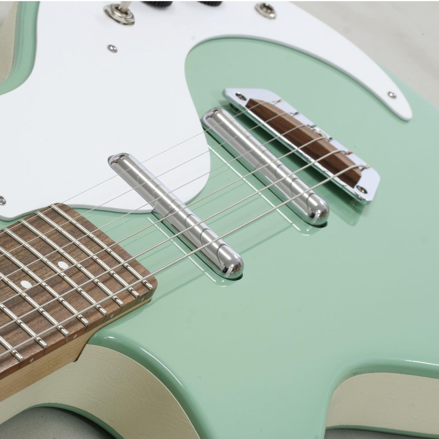 Amazon.com: Danelectro Stock '59 Electric Guitar - Aqua