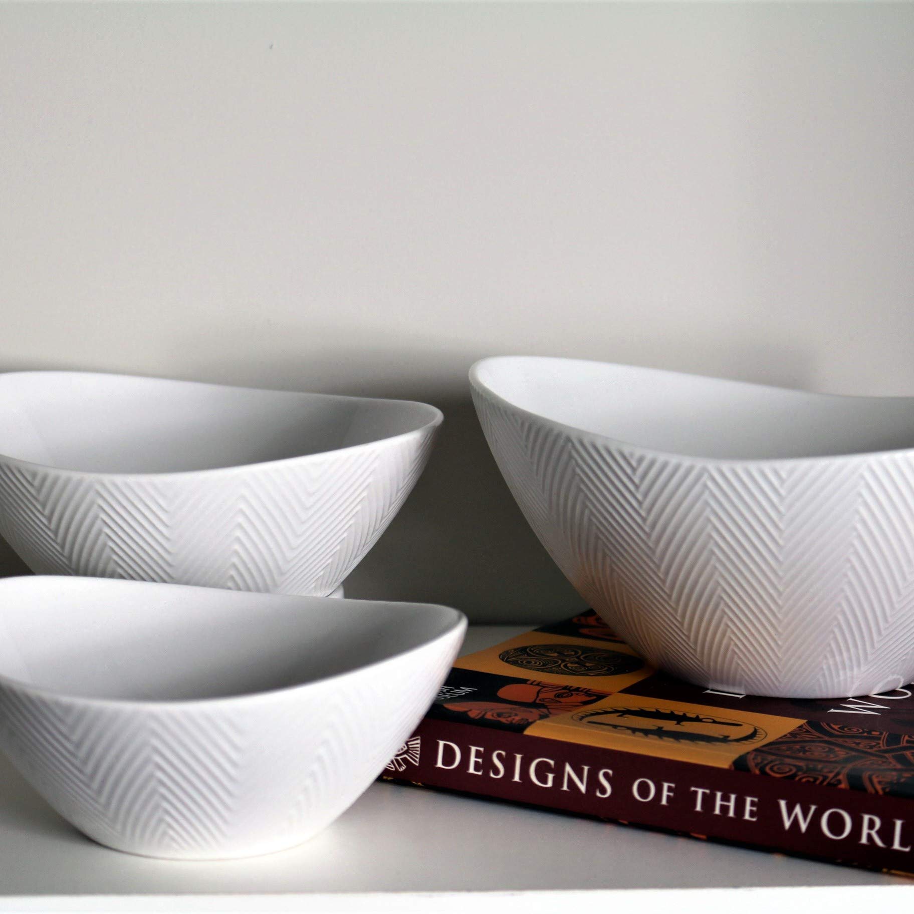 Euro Ceramica Highlands Chip Resistant Nesting Bowl Set, Semi Oval Shape Modern Chevron Texture, White for Buddha Bowls Rice Ramen Noodle Soup