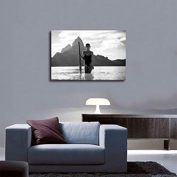 Black And White Sexy Beauty Alexis Ren Poster Canvas Picture Printing Wall Art Decoration Poster Living Room Bedroom Home Background Decoration
