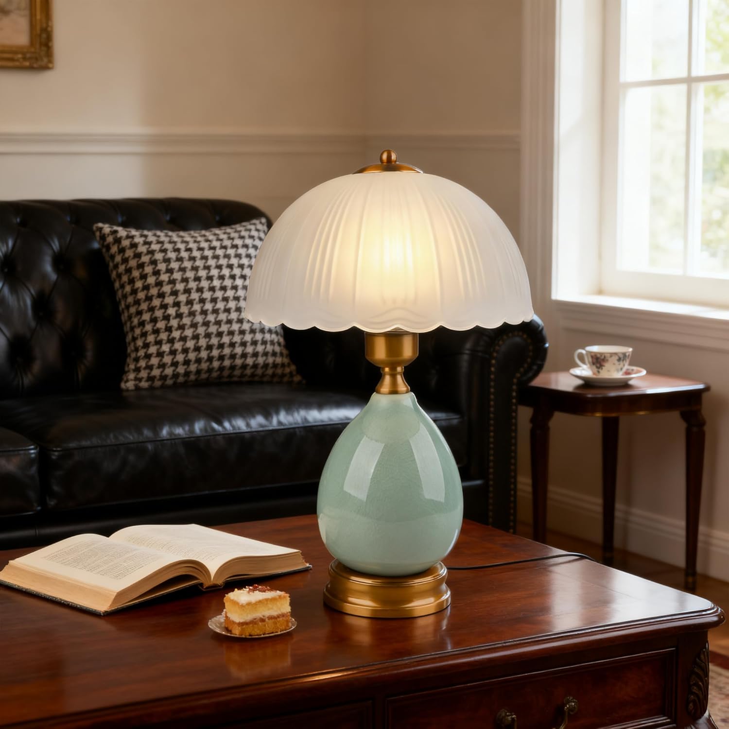 Table Lamps Ceramic Retro Lamp for Living Room,16.73" Modern Bedside Nightstand Traditional Lamps, Classic Chinoiserie Green Glass Lamp for Home (French Country)