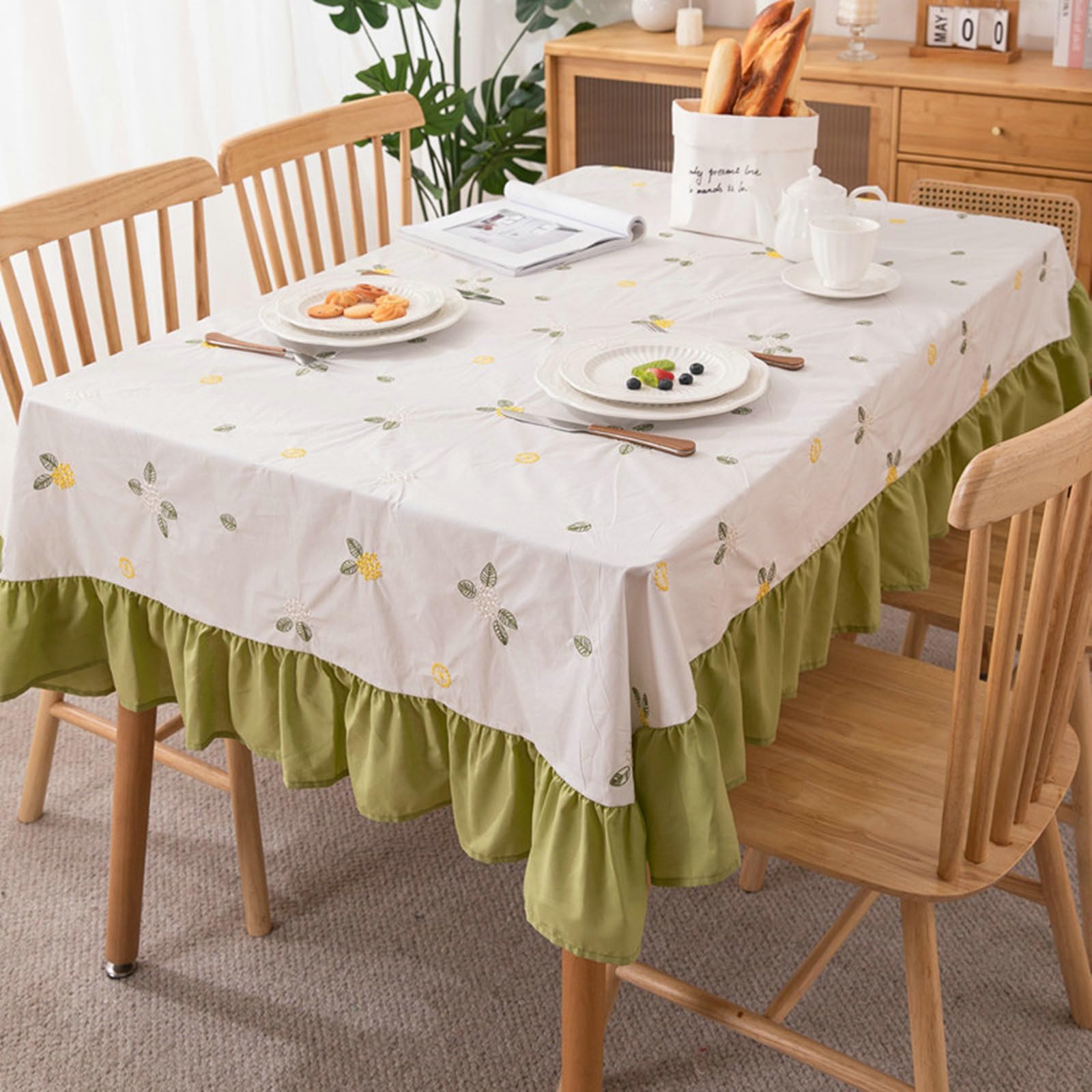 Nappe Salon Tissu, 150x200cm Nappe Rectangle, Nappe à Fleurs brodées pour Buffet et banquets, Infroissable, avec Ourlet à Volants, Beige Vert-Style 2