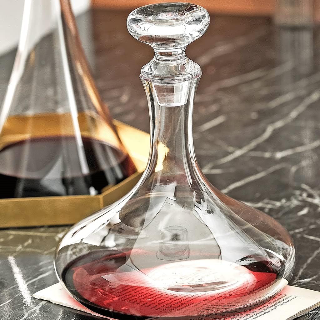 Carafe à vin Rouge de 1300ML, Carafe créative en Verre de Cristal avec Couvercle, Distributeur de vin Domestique, Accessoire d'aérateur de vin pour Les Amateurs de vin Aérateur