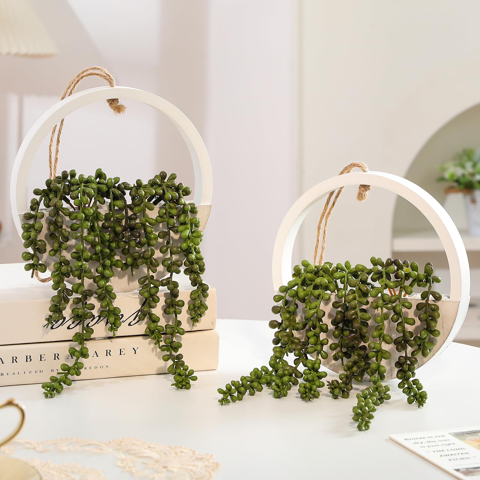 Lote de 2 Plantas suculentas Artificiales para Colgar (30,5 cm, en una Maceta de Madera, decoración de Pared Interior o Exterior