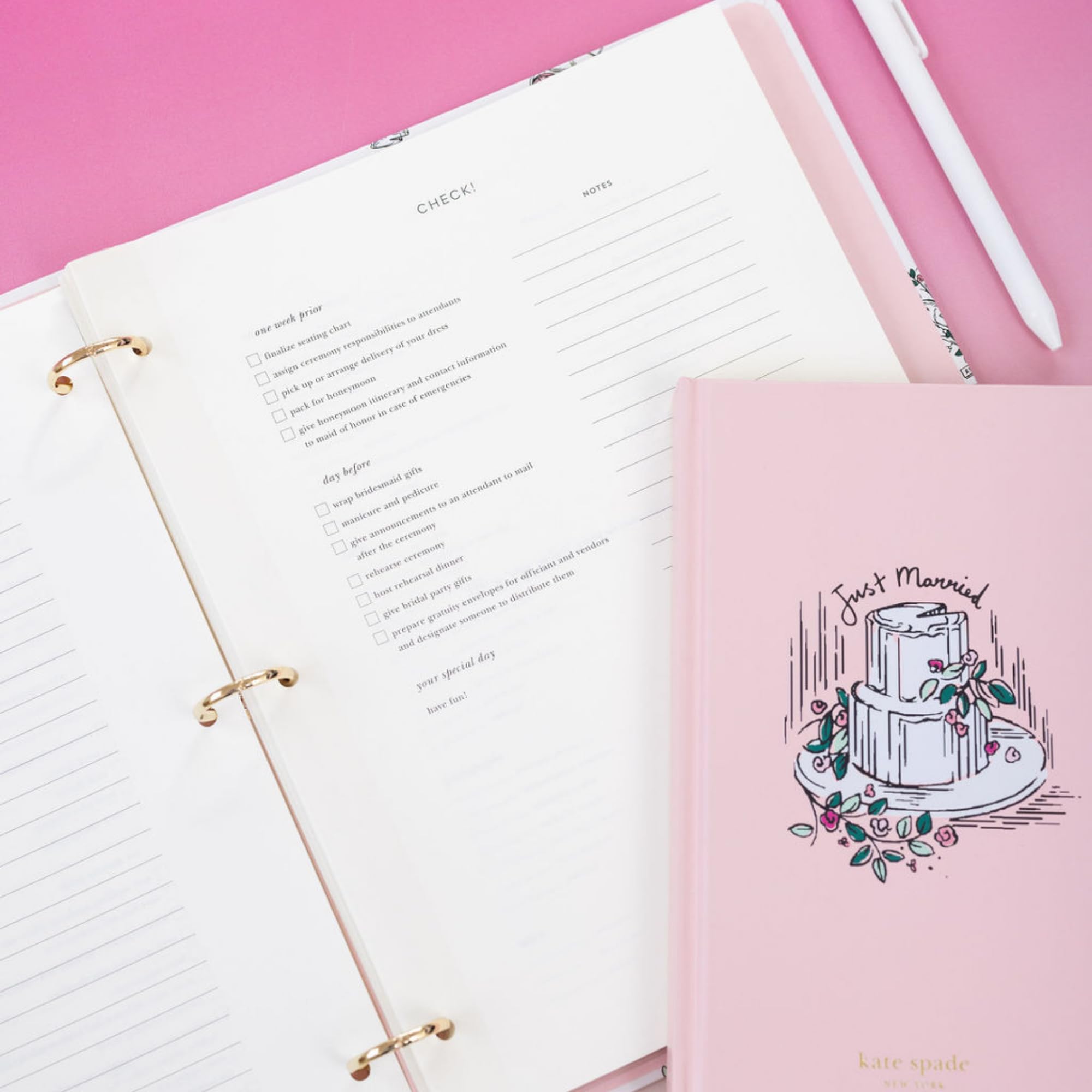 kate spade new york Notatnik dla panny młodej ze stronami w linie do dziennika, 8,25 x 5,25 dziennik na pamiątkę ślubną z zakładką i 200 stronami, zestaw dla panny młodej