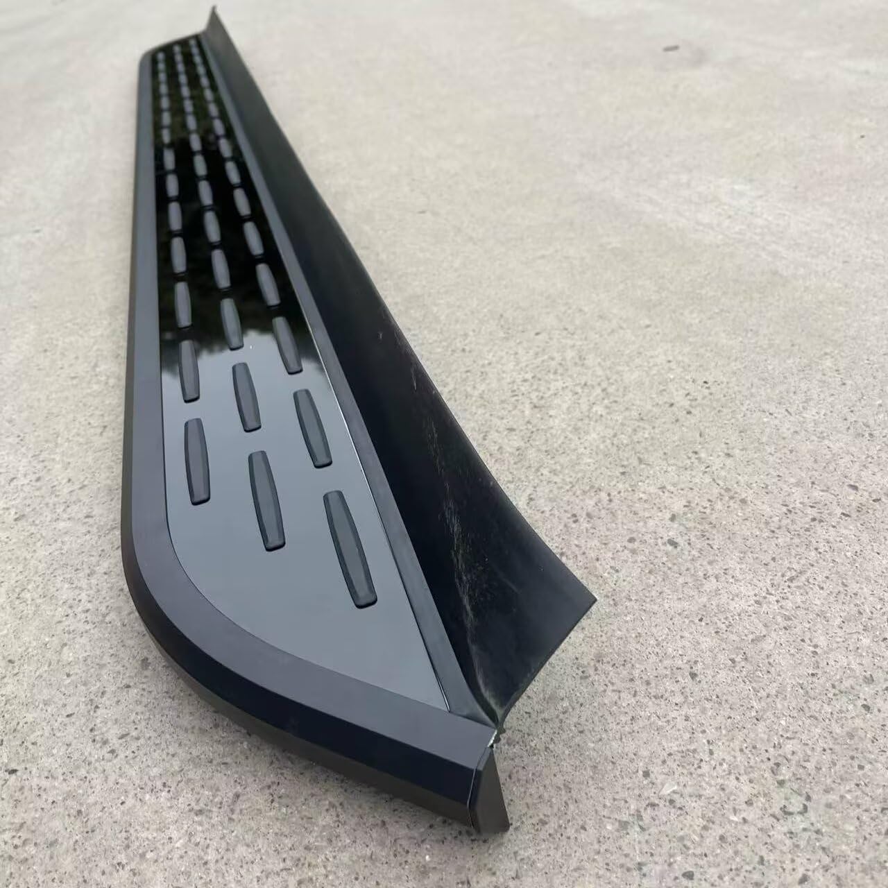 Deski do biegania pasujące do Ford Explorer 2016-2019 Heavy Duty | 2 szt. aluminiowych stałych stopni bocznych | zestaw bez wkręcania | pedały akcesoria samochodowe (1 zestaw) (CKLH)