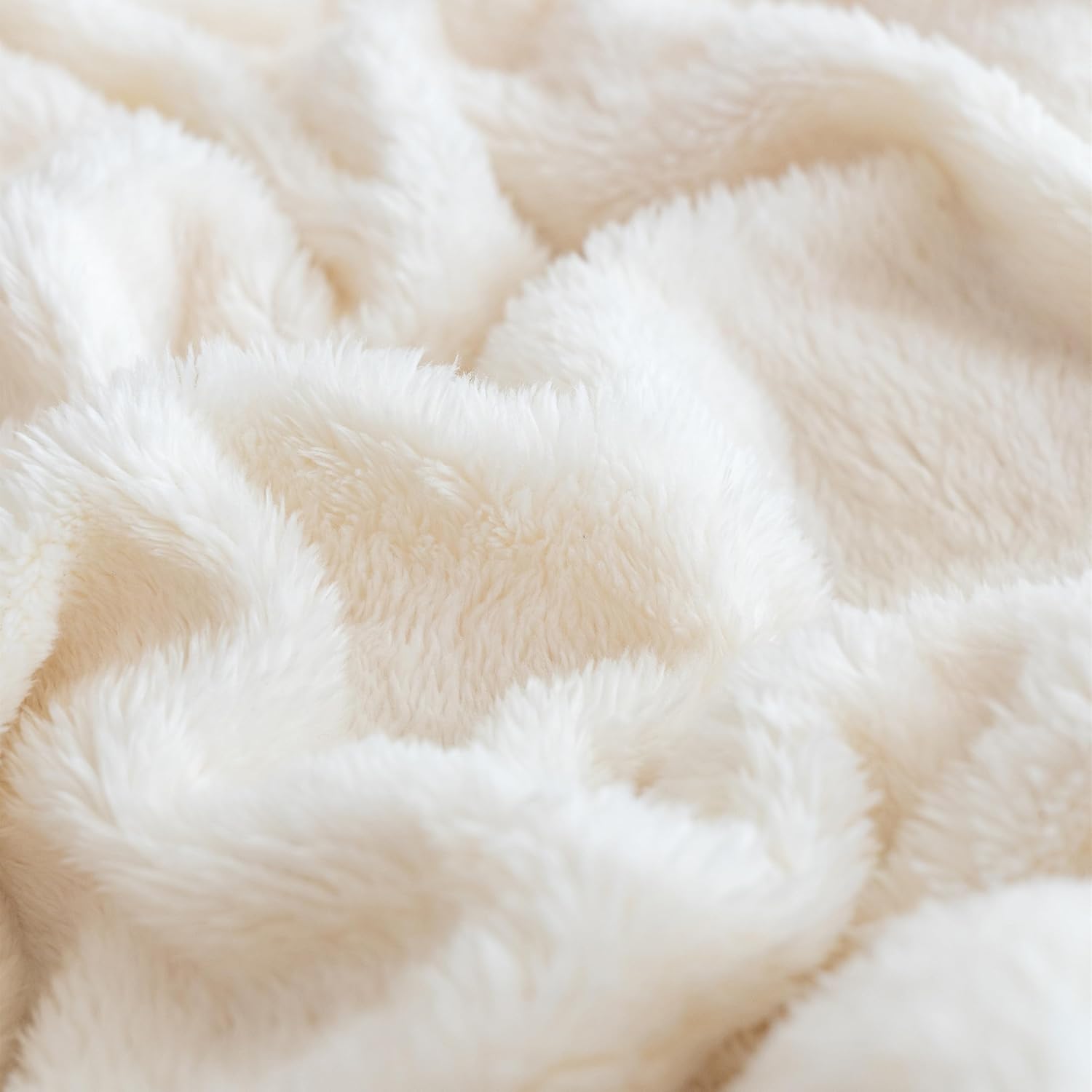 UKELER Sherpa Throw Blanket 60 × 80 inch- Cute 3D Bubble Design Soft Plush Fleece Blanket for Bed Couch Sofa Office Camping, 540 GSM, Coral Pink - Image 6