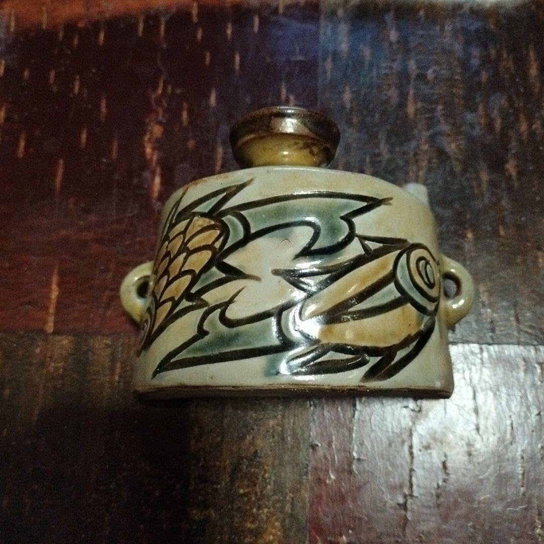 宮城須美子作 沖縄 やむちん 壺屋焼 泡瓶 Amazon.co.jp: 宮城須美子作 沖縄 やむちん 壺屋焼 泡瓶