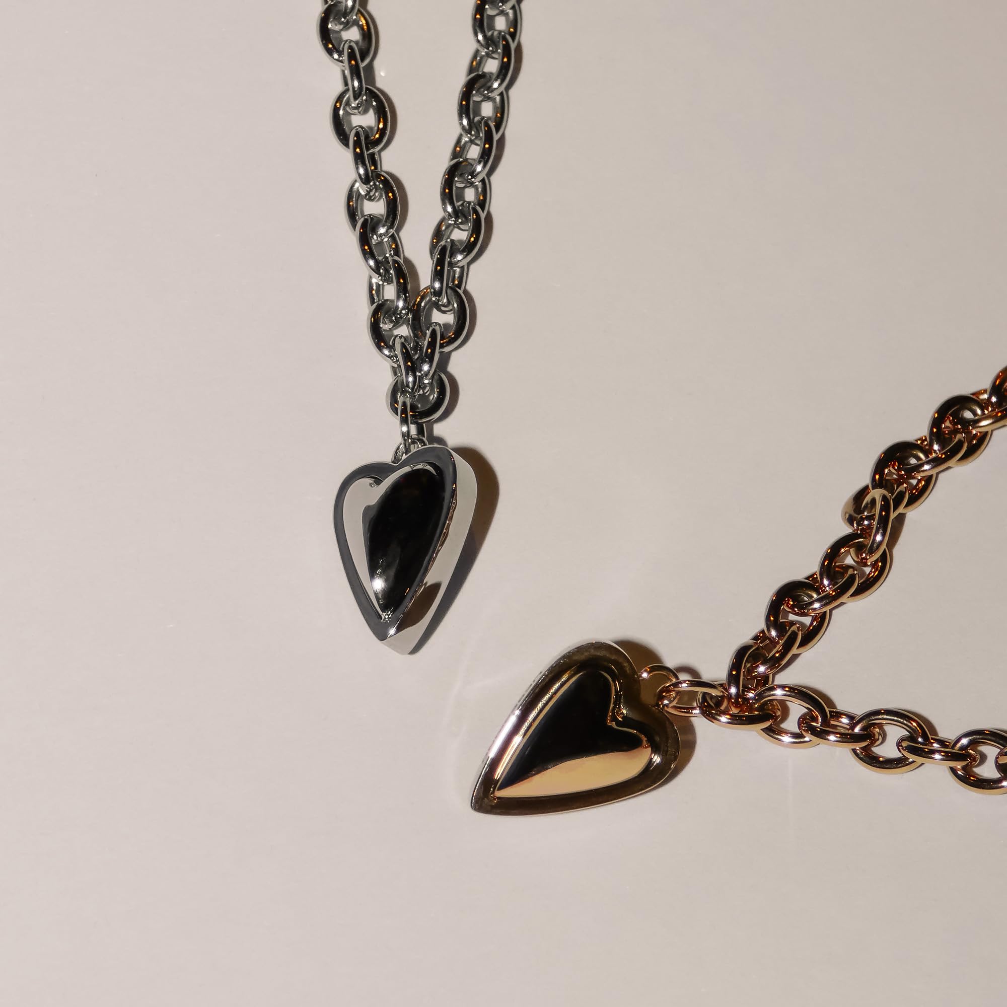 LIEBESKIND BERLIN Damen Schmuck mit Herz - Funkelnde Kette, Armband und Ohrringe mit Glasherz aus Edelstahl in Silber, Gold & Roségold - zeitlos, modern und alltagstauglich - Geschenkidee