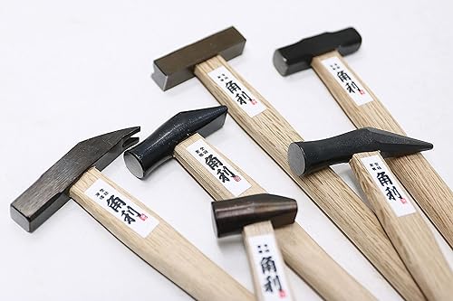 Miniatura 4 de KAKURI Mini martillo con perforador de uñas, ligero de 3.5 onzas, martillo pequeño de precisión japonés para manualidades y pasatiempos, cabeza