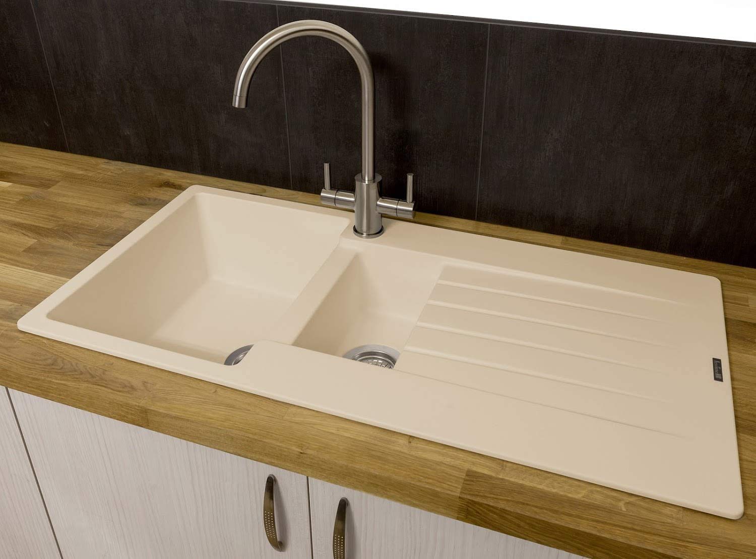 Reginox Harlem15 Kitchen Sink 1.5 Bowl Caffe Silvery Granite Reversible Waste