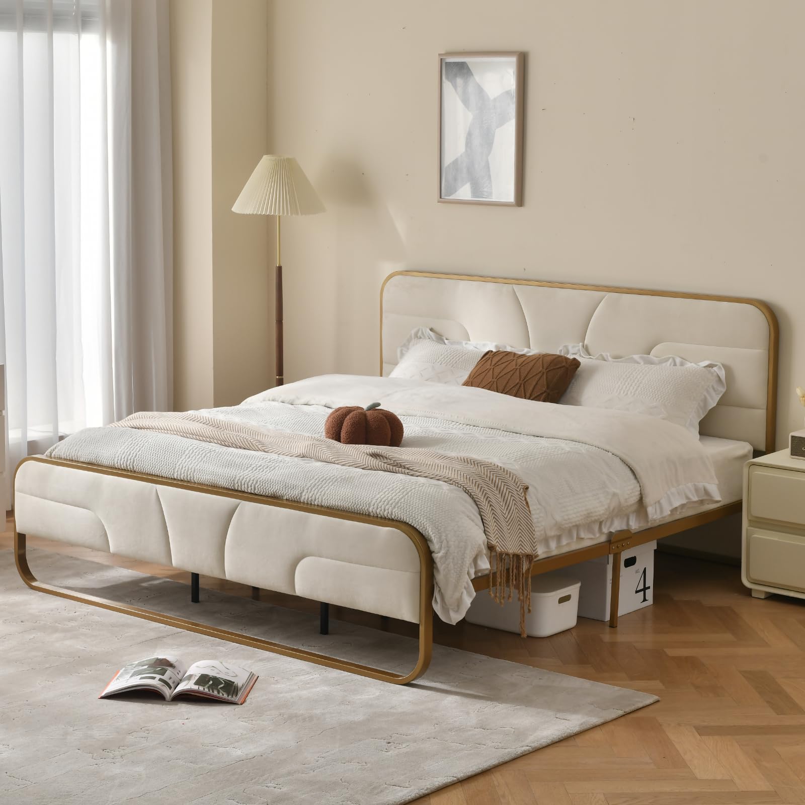 VELOCAVA Rounded Metal Upholstered Bed King with Unique Headboard, Soft Velvet Platform Bed Storage Supported by Metal Base and Wooden Slats, No Box