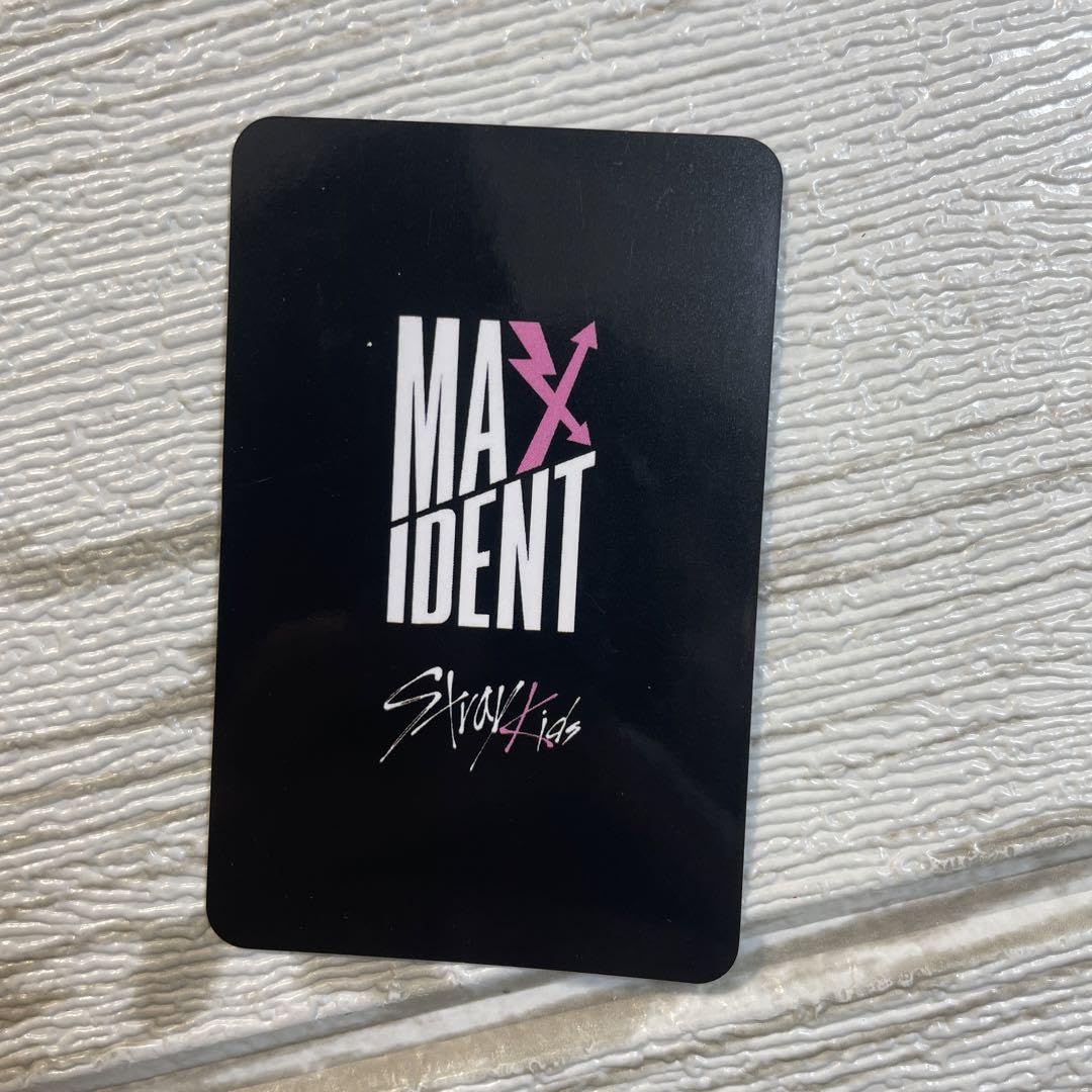 Amazon.co.jp: straykids maxident サノクバンチャン スキズトレカ  