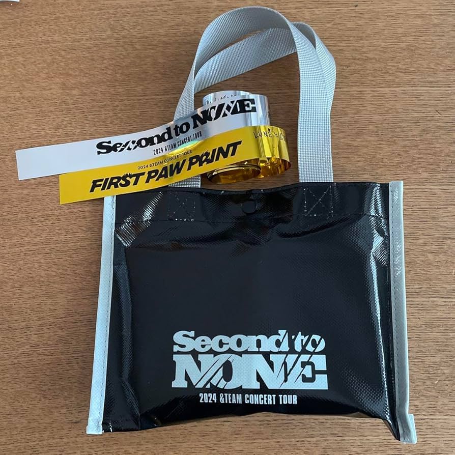 &TEAMアプグレ Amazon.co.jp: &TEAM アップグレード 特典グッズ 銀テープ 銀テ