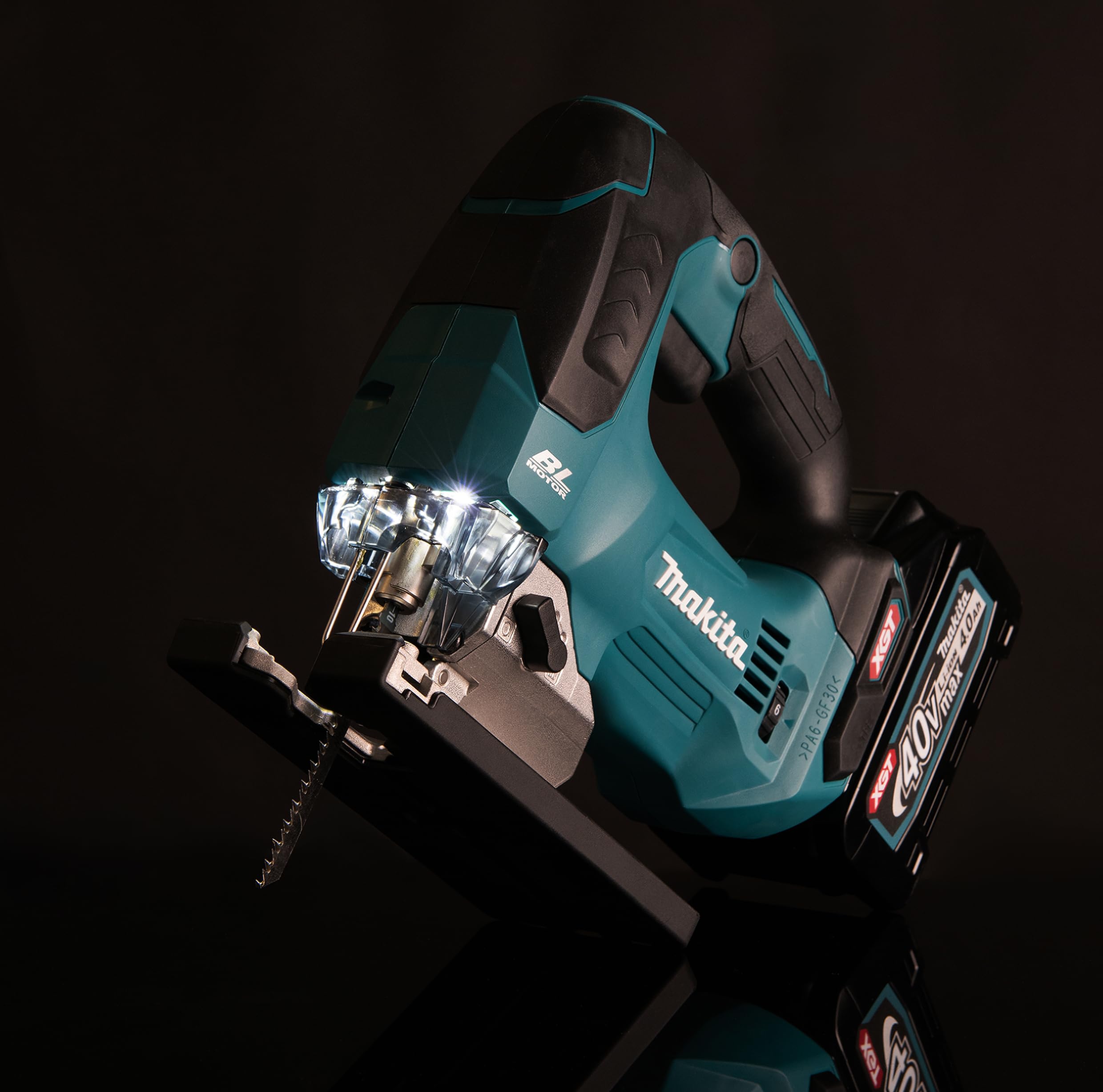 Makita JV002GZ - Sierra de calar colgante con batería (40 V, máx. (sin batería, sin cargador)