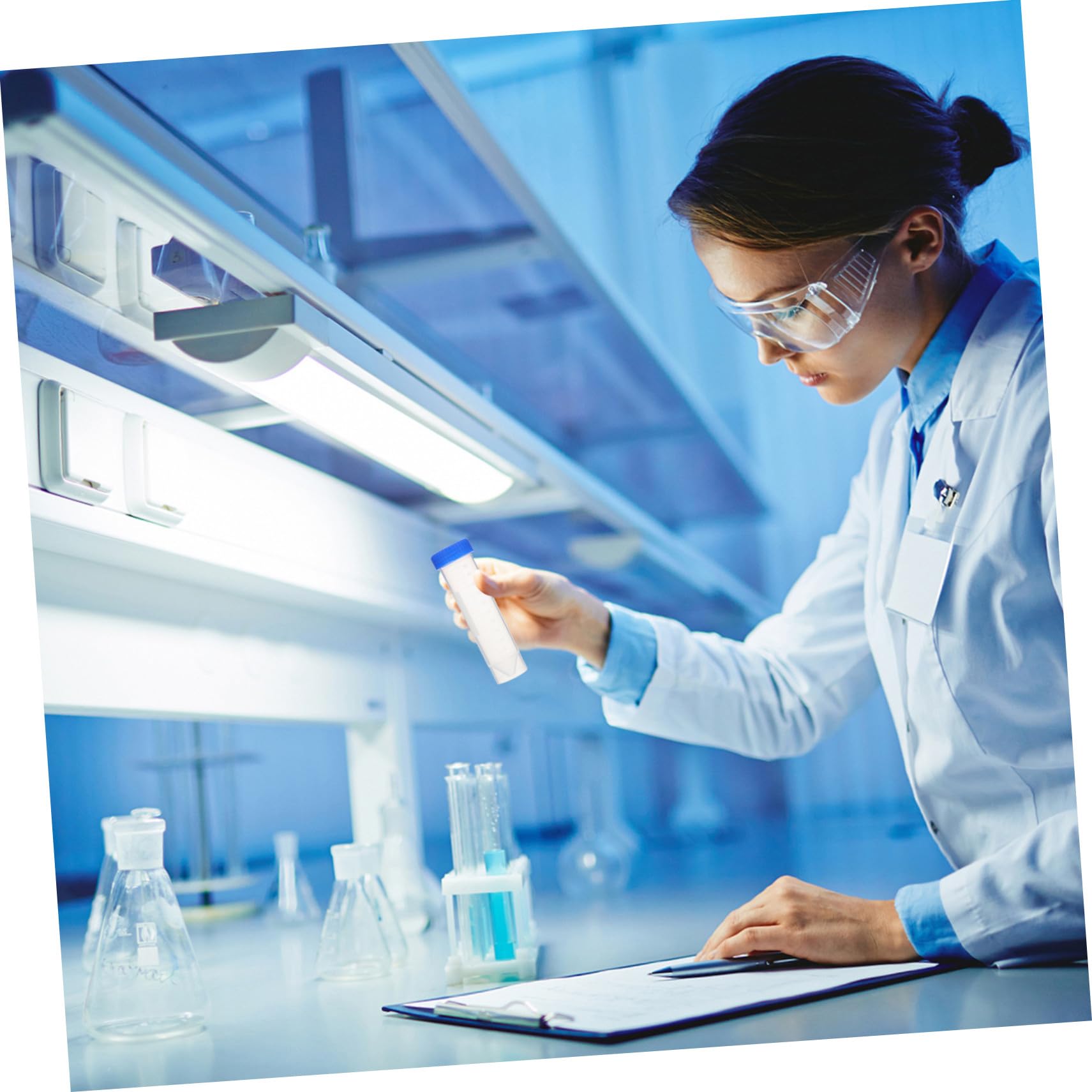 POPETPOP Tubes à Centrifuger Plastique 50ml Autoportants Échelle Claire et Mesure Précise pour Tests de Laboratoire 50 Pièces en Plastique Solide Couleur Aléatoire