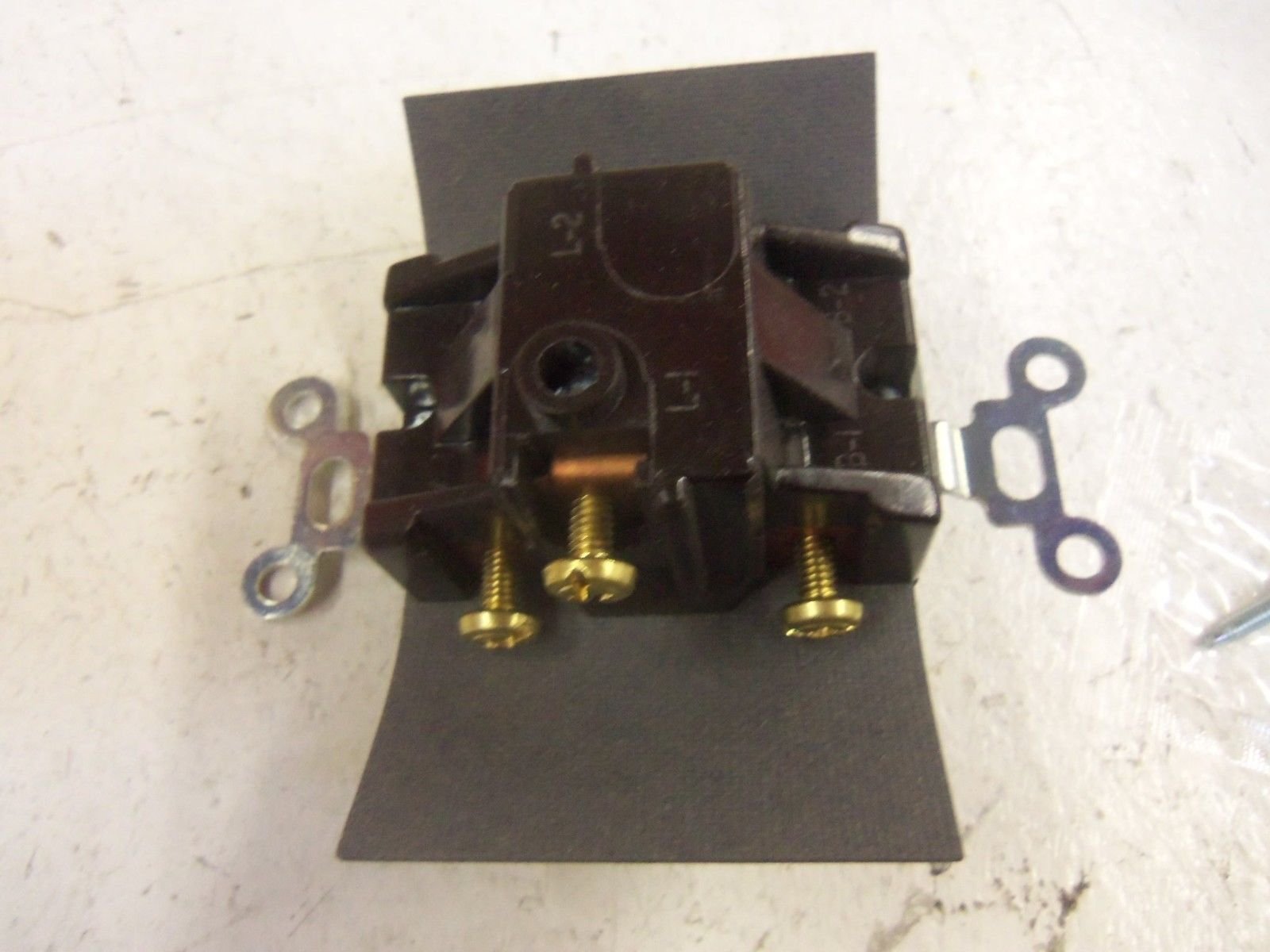 Legrand-Pass & Seymour 1221I 1221-I Spdt 15A Iv Maincont SW