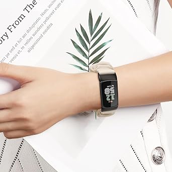 Fitbit Charge 6 bant/Fitbit Charge ile uyumlu 2'li paket, kadın erkek için 5 bant, esnek Scrunchie elastik kumaş kumaş kayış, spor bileklik, Fitbit Charge 5/6 akıllı saat için yedek
